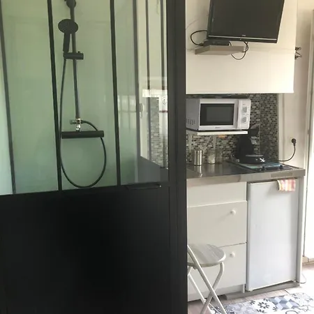 Studio 11M2 Magny-Cours Exterior photo